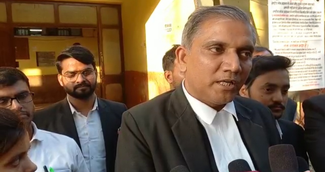 Santosh kumar pandey advocate